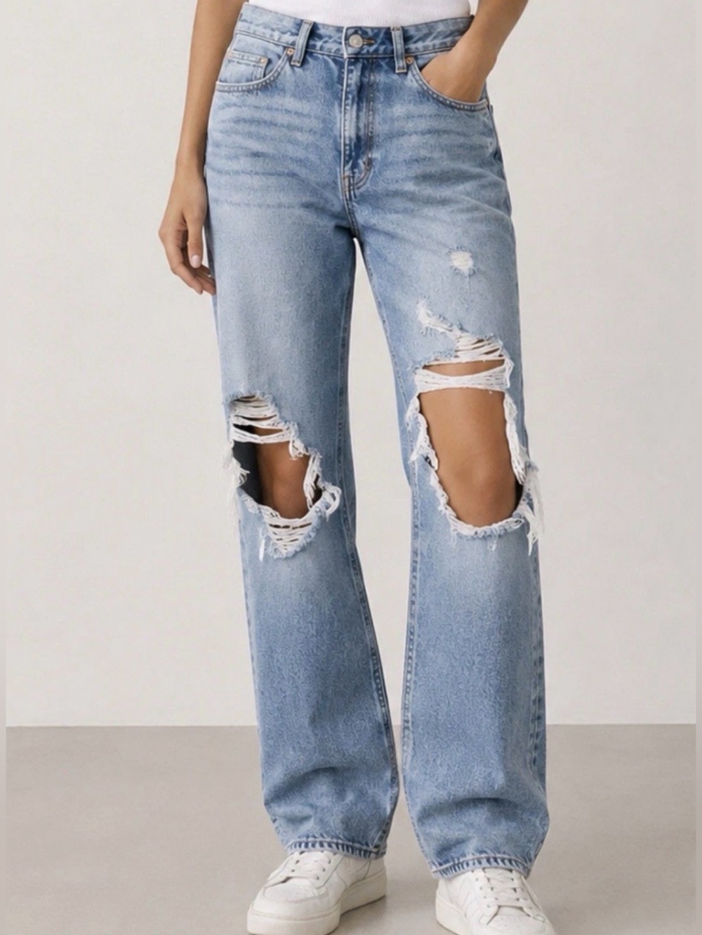 PacSun 90s Boyfriend High Rise Distressed Ripped Straight Leg Jeans